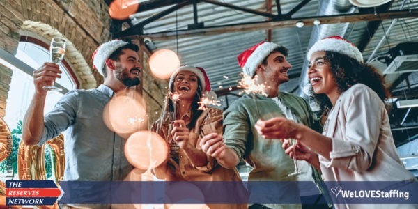 4 Ways to Make Your Employees Feel the Spirit of the Holiday Season